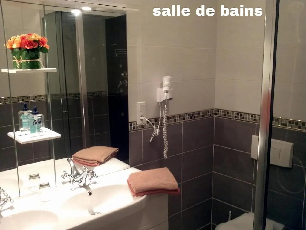 Au Pied Du Chateau Lourdes Bed & Breakfast